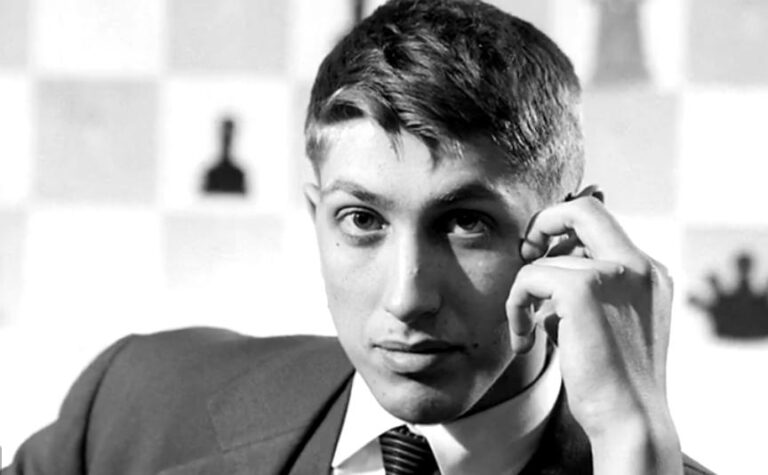 Adquieren la Biblioteca Privada de Bobby Fischer por 61.000 dólares 4 Adquieren la Biblioteca Privada de Bobby Fischer por 61.000 dólares