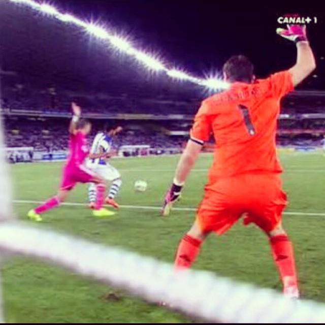 Iker Casillas hace suyo el lema: 