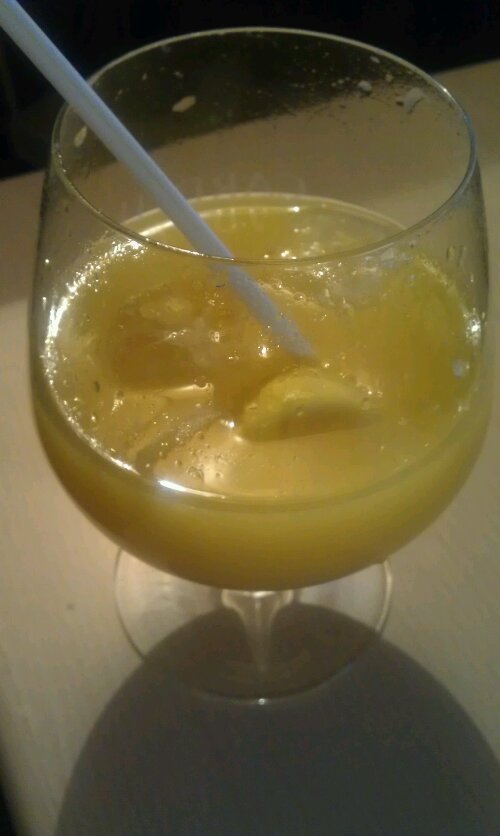 Zumo de Naranja con Ron al Limón 1 image